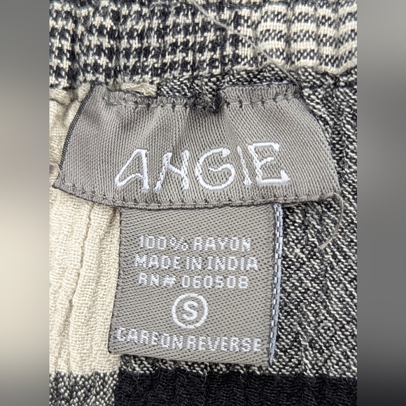 Angie Women's (Small) Black & Cream Checkered/Plaid Button-Down Front Midi Skirt - Picture 10 of 12